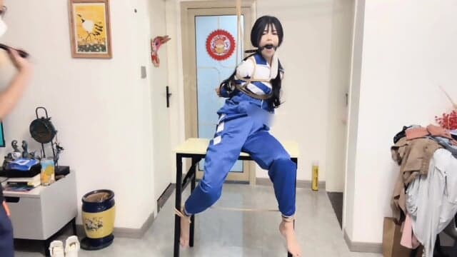 [School Beautyâs Nightmare]