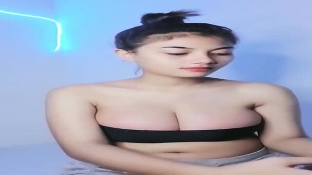 Cantik Live Sayang Gak Bugil