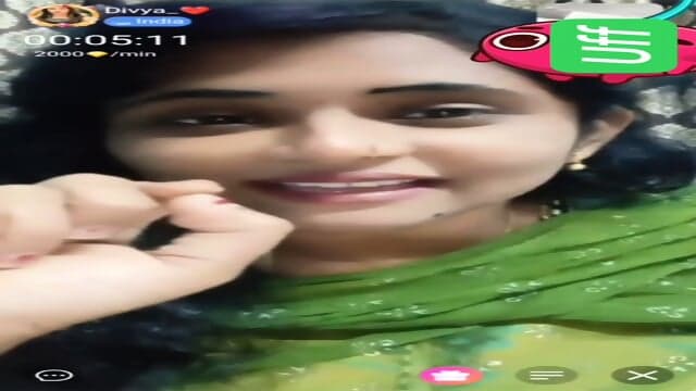 Divya on chamet boobs show with face