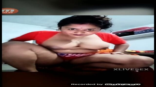 Indian web cam show bigboobs