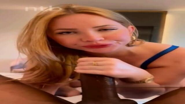 [myafcx7qVRj1Ujss]