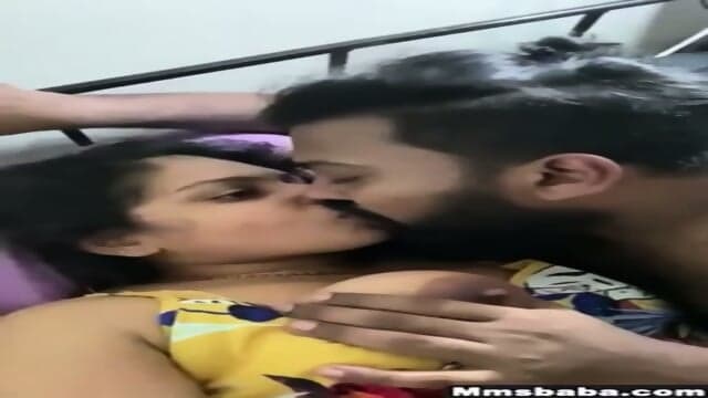 Bangalore Couple Experimenting In Sex