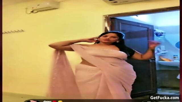 Anuâ¤ï¸ð Telugu Bhabhi Tango Public Live Show