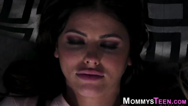 Milfs and teen in lesbian threeway