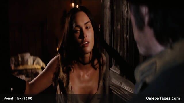 Megan Fox sexy cleavage