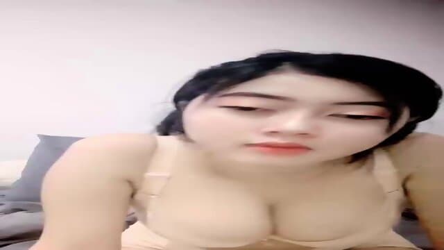 Jilbab montoq buka bra & CD Indonesia 30mnt 191