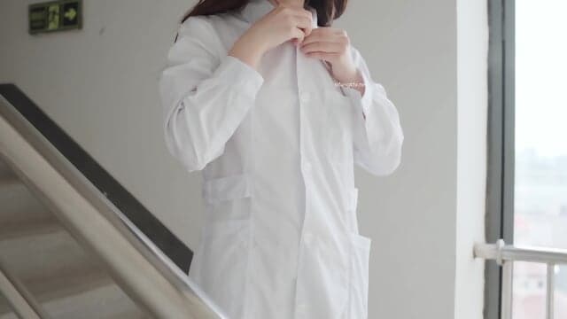 å°æ© 1 æç¾å°å¥³ç¨ç¼ºä¸åç§æå®å¶ çç©ºæ¤å£«å¨è£¸åºæµ´ é³å·æ½ææåå«©ç©´