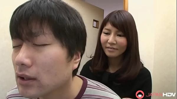 Amiru Kinohara seduced her best shy BF and had fun rubbing his huge dick in the living room