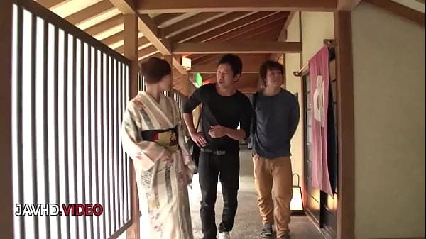 Sultry Japanese Star Aoi Mizuno's Wild Garden Encounter