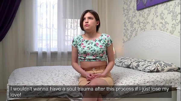Russian teen Julia first time fucked