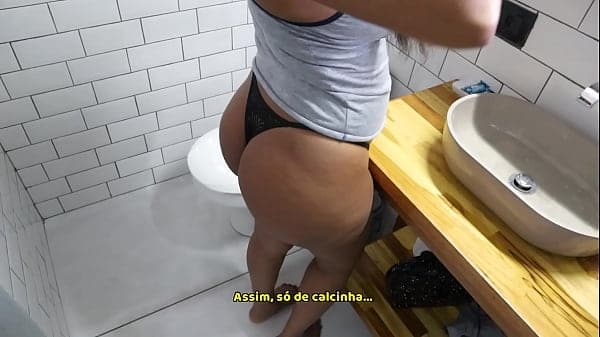 Minha melhor Amiga veio entregar o Convite de Casamento! Junto com o Gostoso do Noivo!