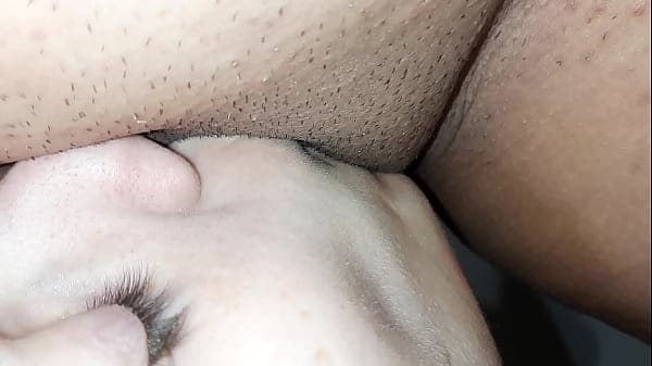 I cum and pee in my girlfriend's mouth in the bathroom
