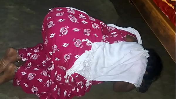 Indian village sexy bhabhi fucking hard Desi