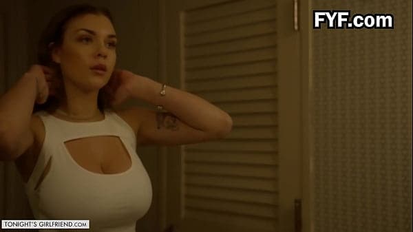 Gabbie Carter's Private Lingerie Show: A Dream Cum True
