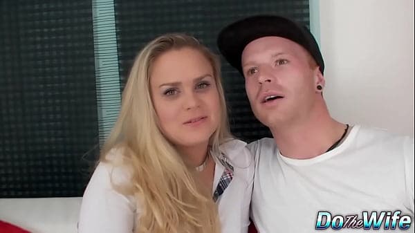 Cuck Enjoys Watching His Wife Barra Brass Fuck a Young Stud