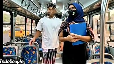 Muslim wife come from University alone in the bus Stranger start fuck her on hijab