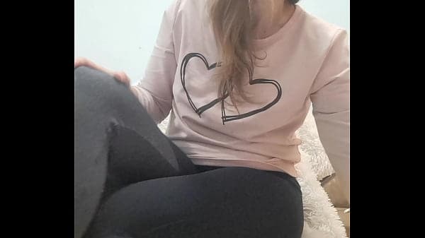 Solo girl masturbation