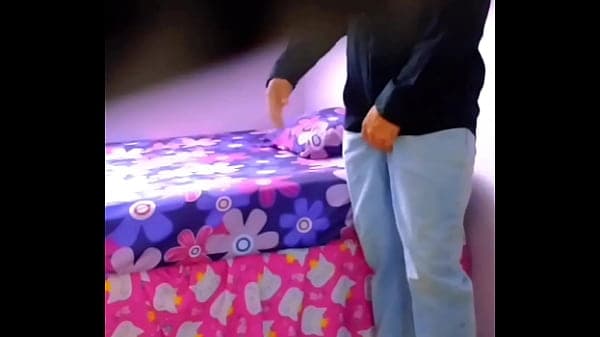 Espi&oacute; a mi Vecina y la Grabo COGIENDO con CAMARA OCULTA &iexcl;Que Rica Culeada! Real Casero