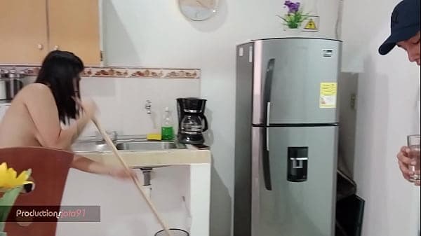 complaciendo al obrero que repara mi casa parte 1