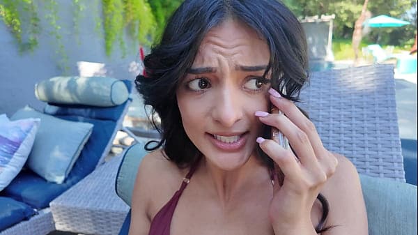 I Pound Laynee James&rsquo; Shaved Slit in Doggystyle for a Creamy Win!
