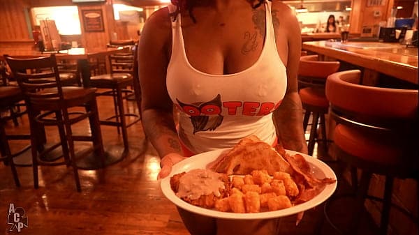 Gibby The Clown Meets Siren At Hooters And Fucks Her Later On
