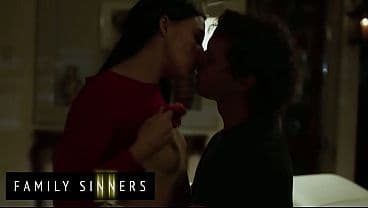 FAMILY SINNERS - Whitney Wright, Robby Echo - Step Siblings 5 Episode 3