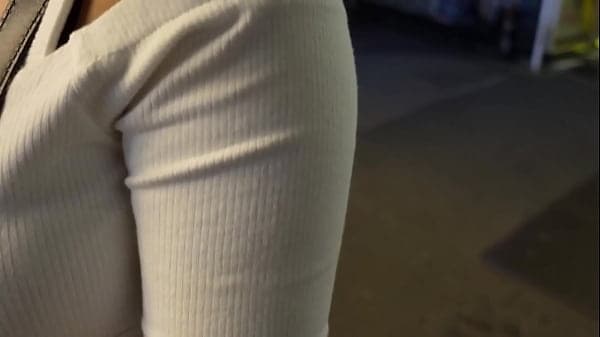 パート1【ガチ惚れ必須！！激かわ美尻コンカフェ店員】男を虜にする距離感とあざと可愛い仕草でエロ可愛さ100点満点！！可愛い顔して責め好きなノゾミちゃんにヤリたい放題されちゃった一部始終を完全REC！！潮吹きはもはや芸術点満点シコシコ3発射SP！！