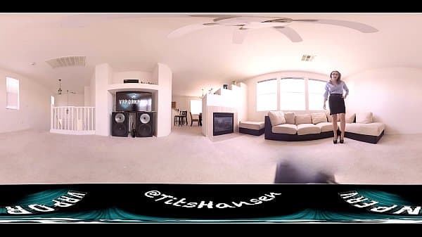 Virtual Reality 360 4k Small Penis Humiliated by realtor