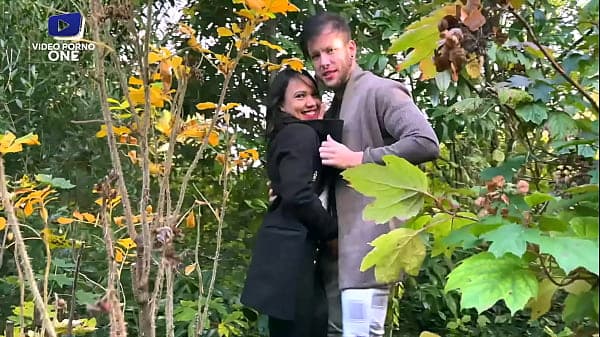 Une jeune coquine avait tr&egrave;s envie de se faire baiser !