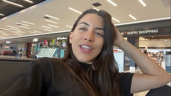 VLOG: Travel to S&atilde;o Paulo for the weekend - From YouTube to Xvideos!