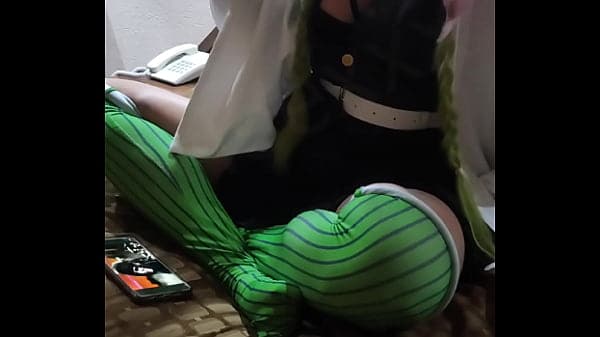 Puta Otaku vestida de mitsuri me deja follarla a&uacute;n que tiene novio parte 1