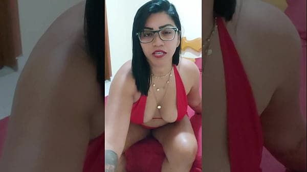Professora manda video para aluno que ficou de recupera&ccedil;&atilde;o enfiando brinquedo no cu