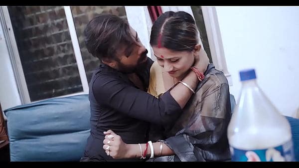 Indian Couple Fucking - Newly Married Wife Fucked Hard By Her Husband