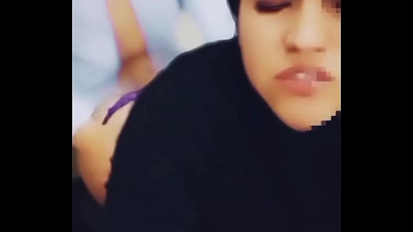 Ay papi as&iacute; dame como una putita penetrarme duro que quiero tu lechita