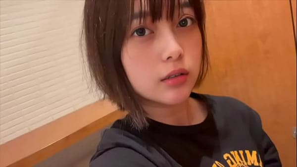 【ト◯レでオナニー】隣にト◯レしてる人がいたけど、それがまた興奮して一人オナニーでイキまくりました&hellip;