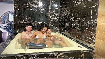 A YOUNG WHORE ENJOYS TWO BIG COCKS IN THE JACUZZI - AAROON MUSH