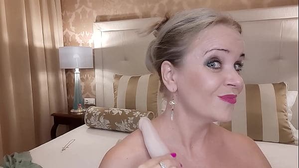 Luxury Hotel, Elegant Women And Wet Pussy...