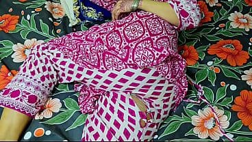 Step Mom Ka trouser Phat Gaya Or Step son Ne stepmom ki Phudi Mardi Round ass