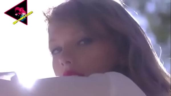Taylor Swift gets cum on