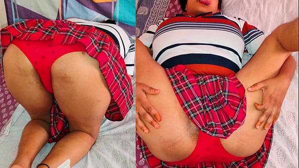 18  किशोरी स्कूल गर्ल प्रिया ने पहली बार अपने सौतेले भाई से चुदवाया