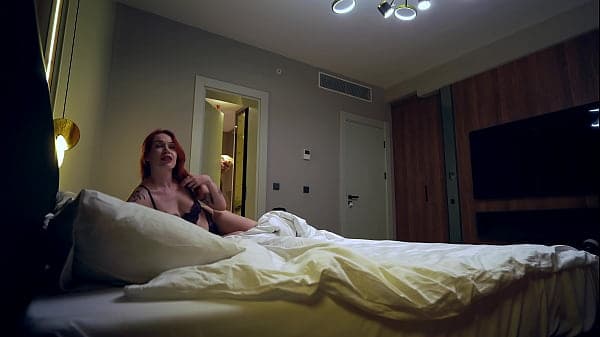 Innocent Bed Sharing with Sexy Redhead Stepmom Ends in Deep Night Fuck
