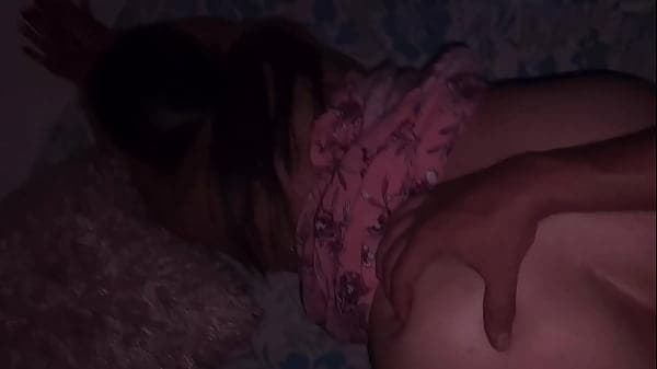 Saturday visit to the big-bootied single mom, she's waiting for me without panties