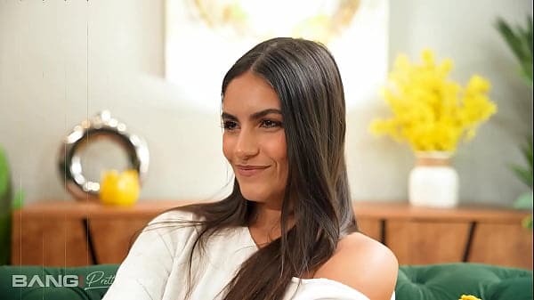 Pretty & Raw - Isa Bella Moans Loud While Taking Two Cocks And Ends With Wet Facial