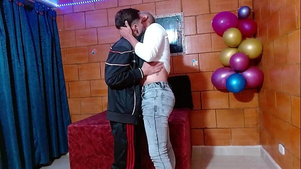 Rica follada en perrito