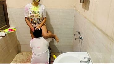 Holi Me Bhabhi Ke Sath Kiya Ganda Kaam Open May Sex